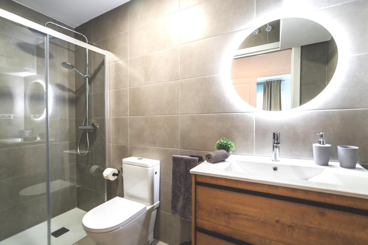 Soler Apartments Sant Adria de Besos Dış mekan fotoğraf