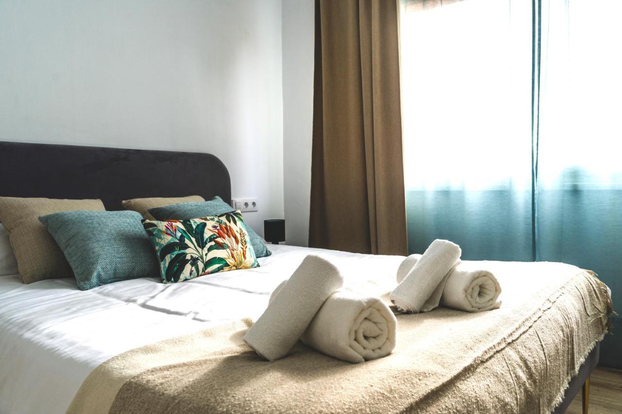 Soler Apartments Sant Adria de Besos Dış mekan fotoğraf