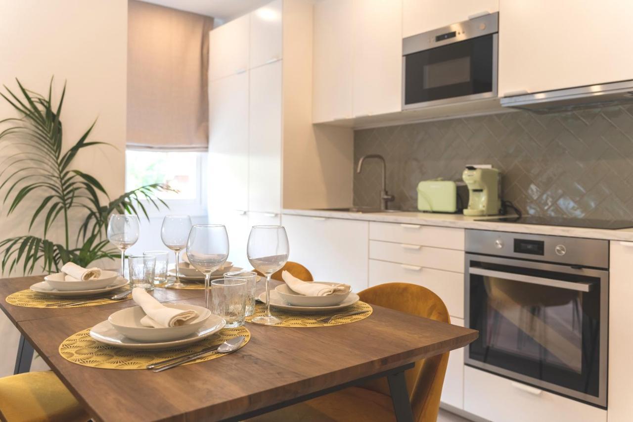 Soler Apartments Sant Adria de Besos Dış mekan fotoğraf