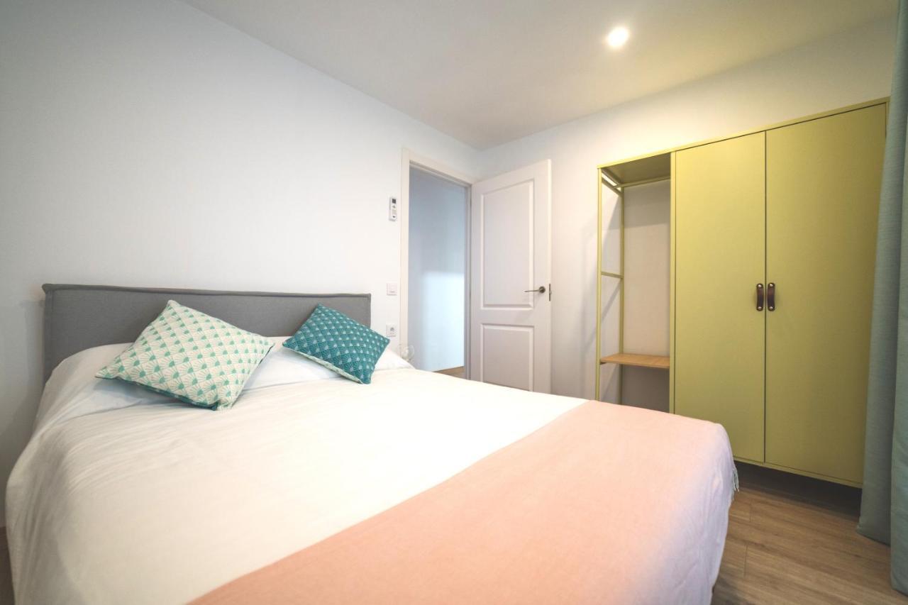 Soler Apartments Sant Adria de Besos Dış mekan fotoğraf
