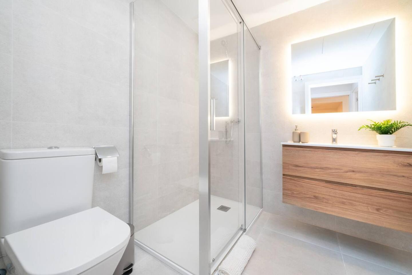 Soler Apartments Sant Adria de Besos Dış mekan fotoğraf