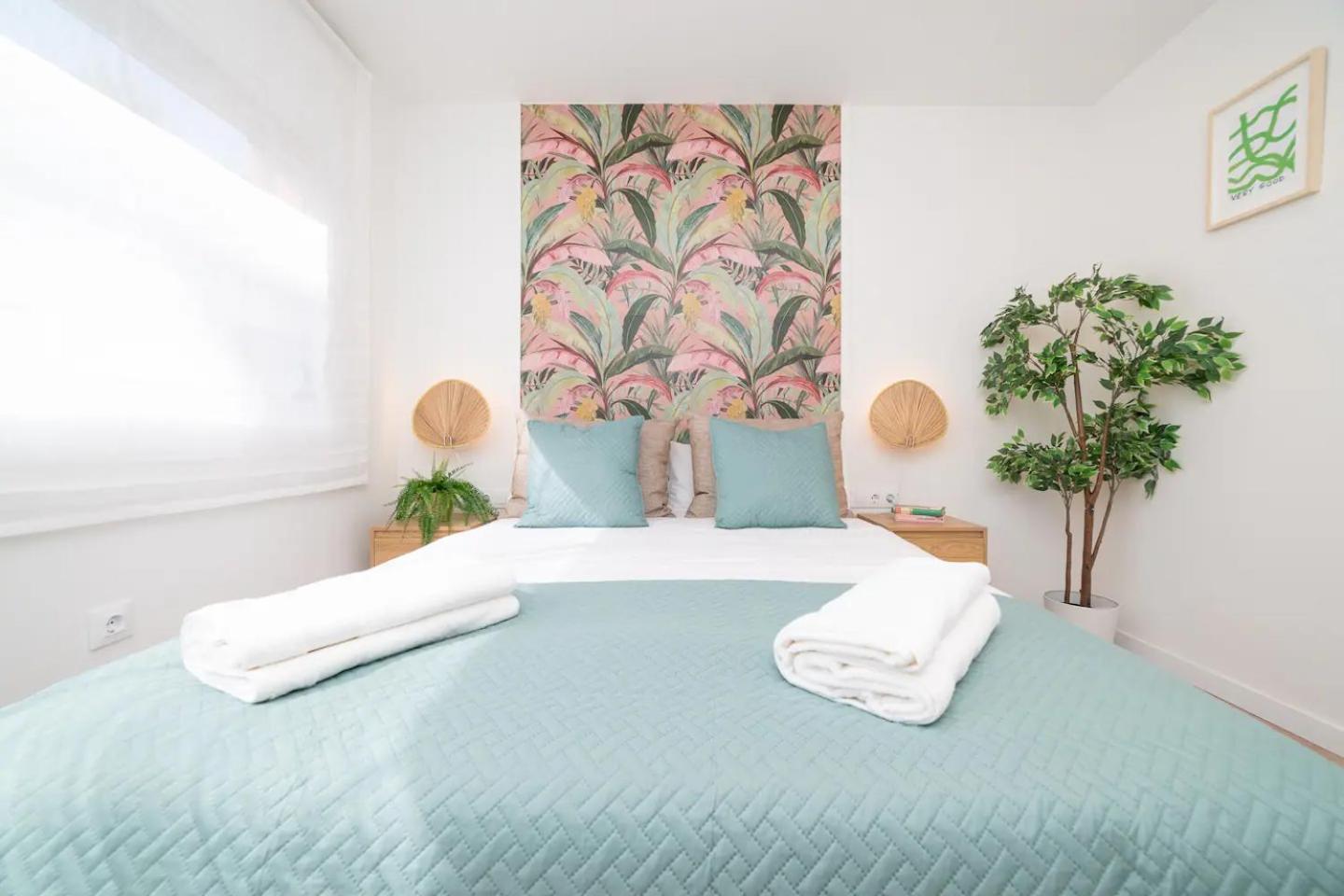 Soler Apartments Sant Adria de Besos Dış mekan fotoğraf